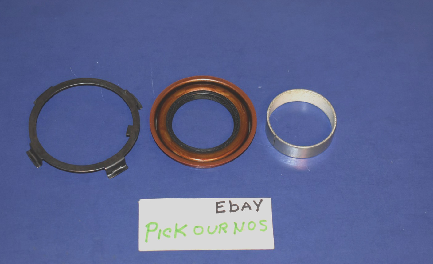 Front Seal Teflon Bushing & Retainer 2004R 700R4 4L60 4L60E 4L65E Transmission