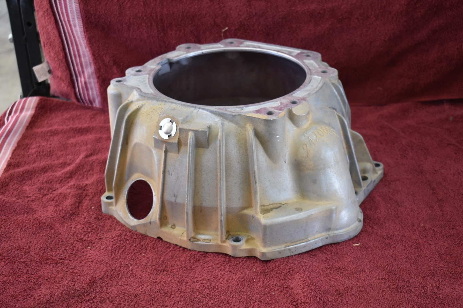 1999+ 4L60E 4L65E top hole bell housing 24206952 4.8L 5.3L 6.0L OEM used