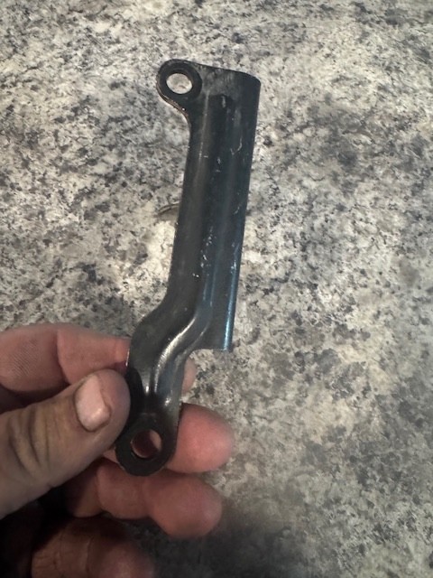 4L60E SHIFT CABLE MOUNTING BRACKET TRANSMISSION C/K Truck