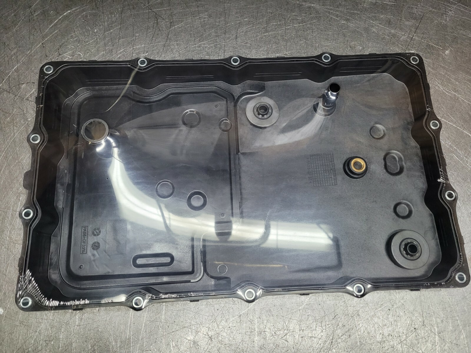 A8LR1/A8TR1: Filter & Pan Assembly (12-Up) 45280-4F320 Hyundai 14 Holes