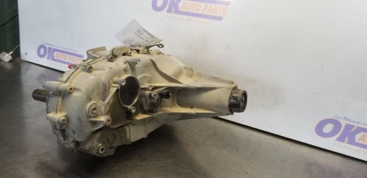22 CHEVY SILVERADO 1500 TRANSFER CASE ASSEMBLY 2.7L 4X4 4WD 84888174