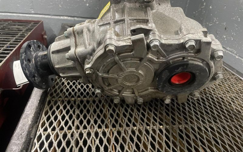 2016-2018 Kia Sorento Transfer Case Assembly 3.3L OEM
