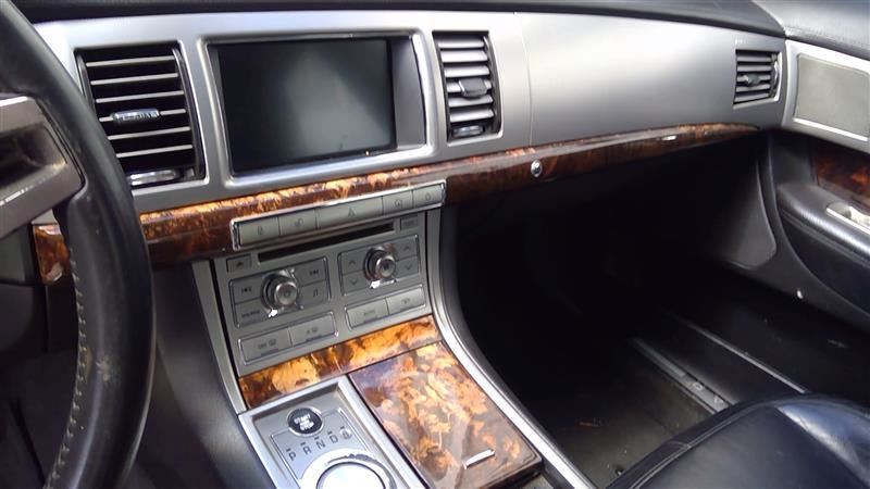 Automatic Transmission 5.0L Without Supercharged Option Fits 10-12 XF 900402