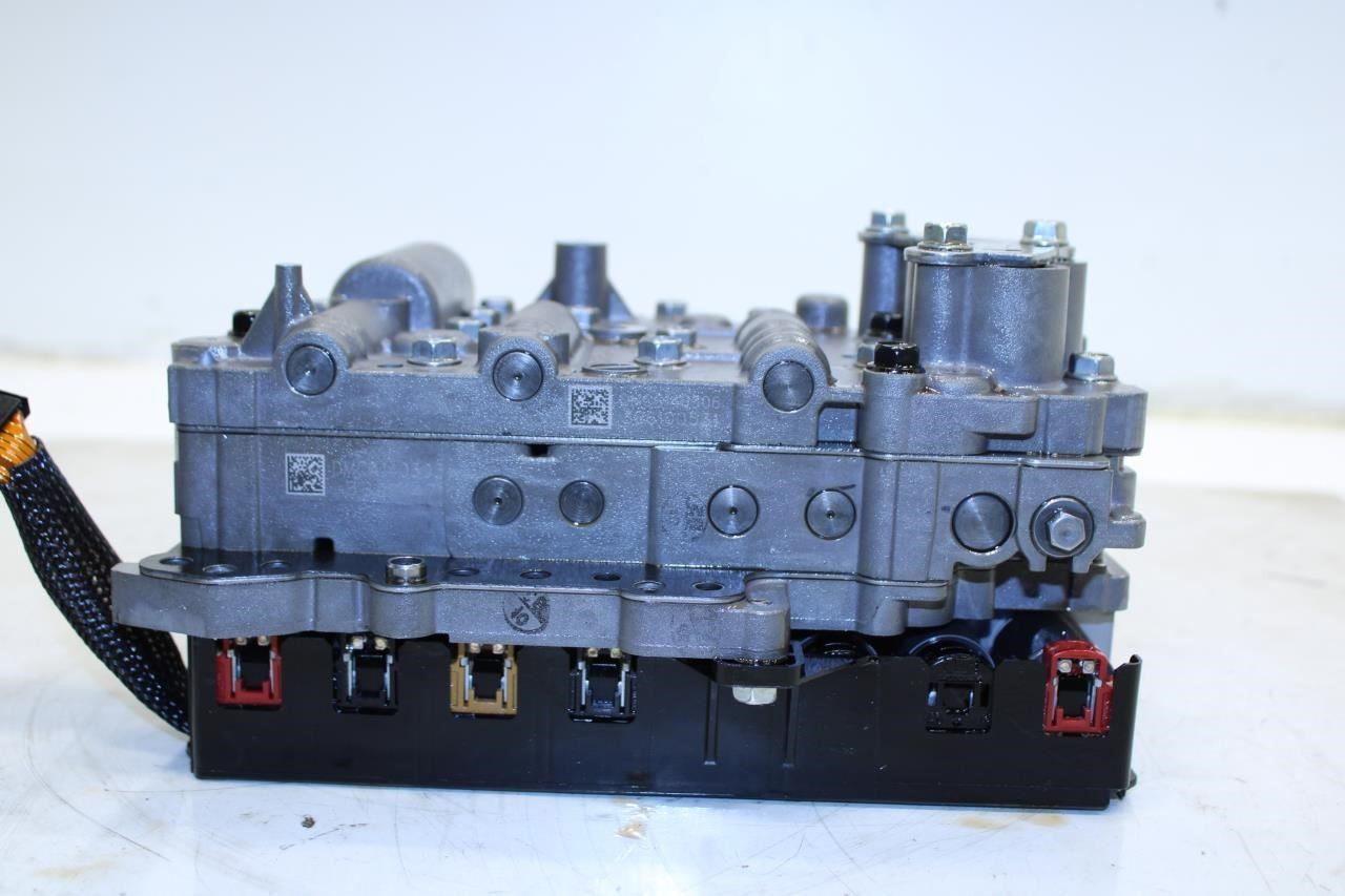 2013-2014 Hyundai Sonata 2.4L FWD Automatic Transmission Valve Body 46210-3B611