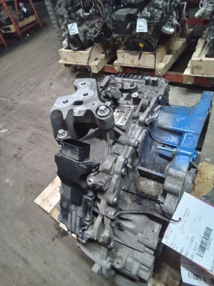 Automatic Transmission 2.4L FWD Fits 17-19 CHEROKEE 2298112