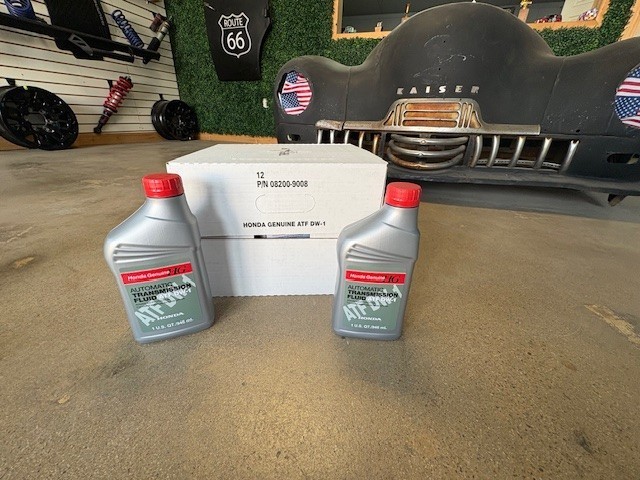 (2) Honda OEM Automatic Transmission Fluid ATF DW-1 08200-9008 same as dealer