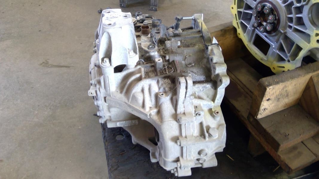 Automatic Transmission 2.0L Fits 13 DART 641047