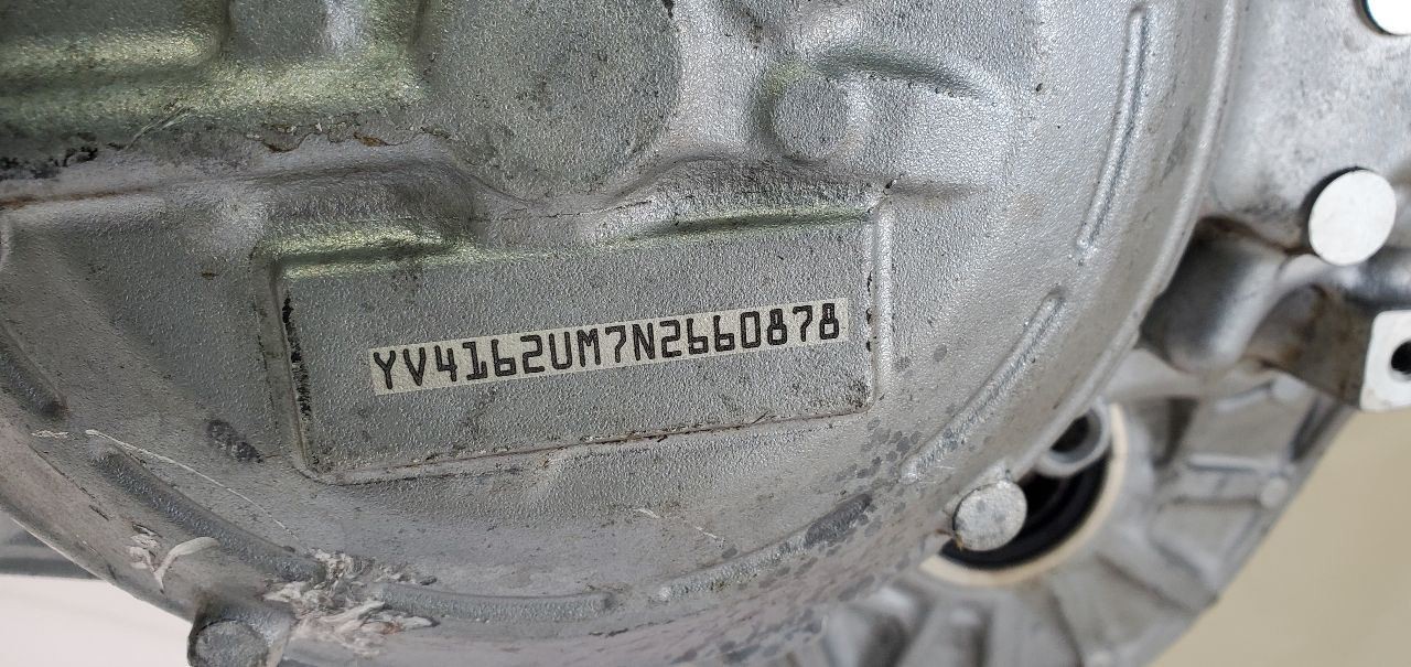 2021 2022 Volvo XC40 OEM Automatic Transmission 2.0L 4 Cylinder AWD 8 Speed