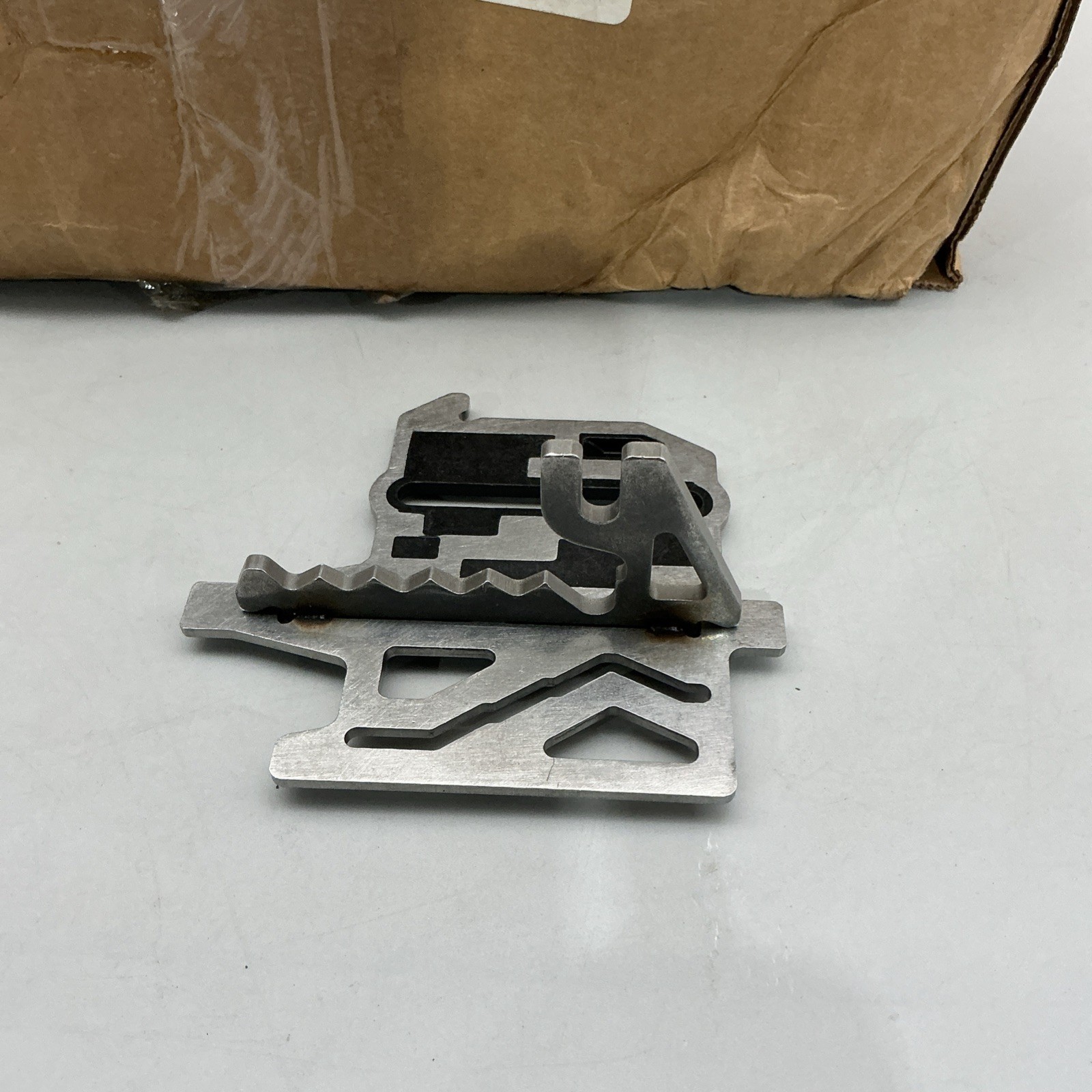 Genuine Mopar 04799654AC Plate Manual Valve Cam Brand New