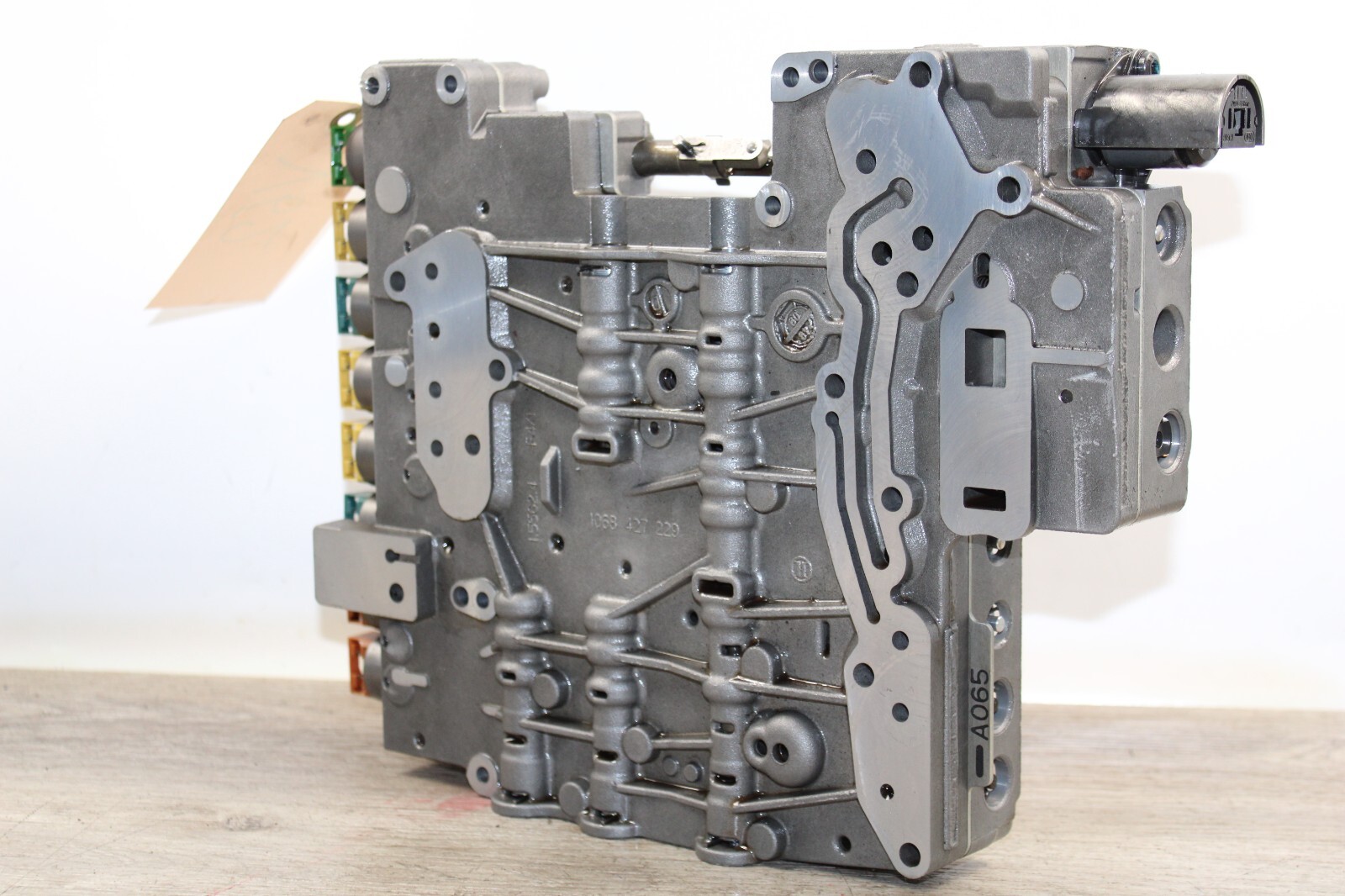 09-12 BMW F01 F02 750I B7 750LI N63 AUTOMATIC TRANSMISISON VALVE BODY GA6HP26Z