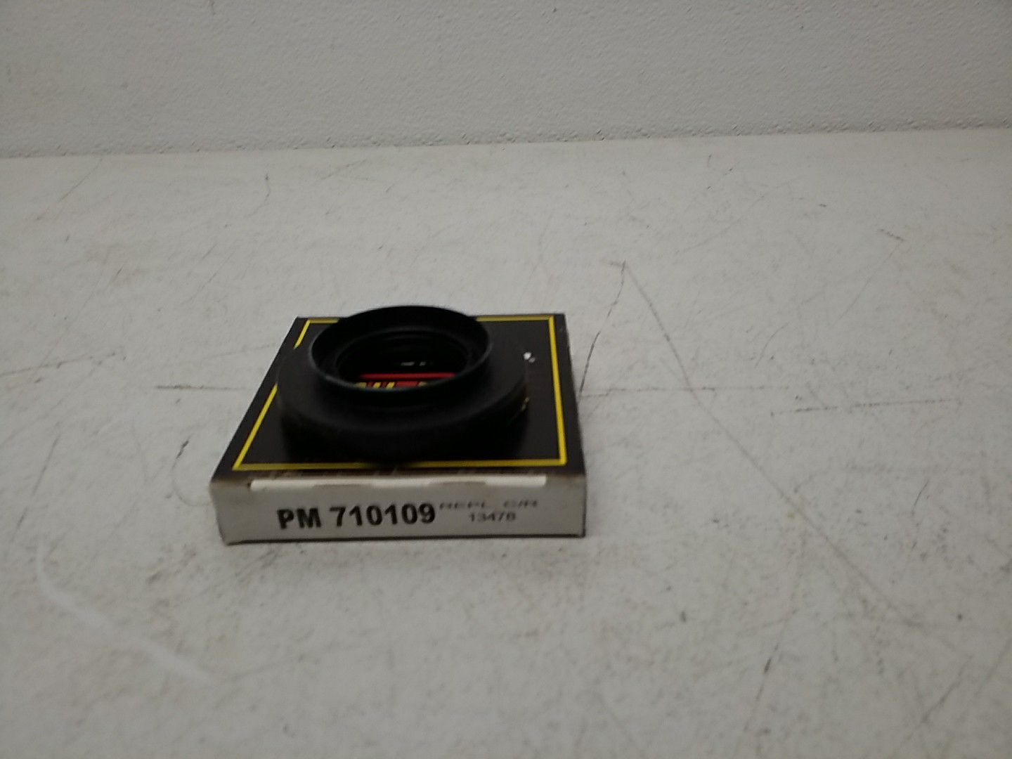 Parts Master PM 710109 Output Shaft Seal – Manual Transmission Multi‑Lip Shaft