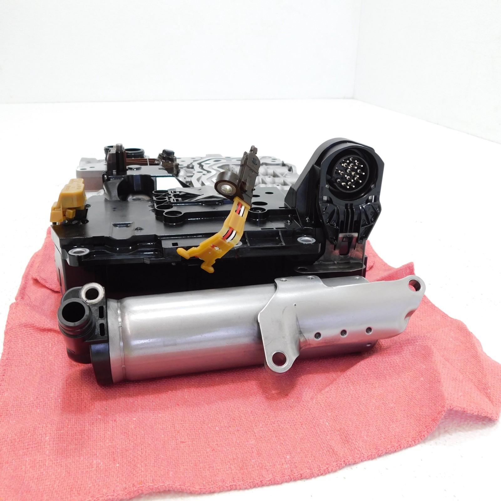 13-18 BMW 2.0L F30 F10 Auto 8HP45 Transmission Valve Body Mechatronic 1087427173