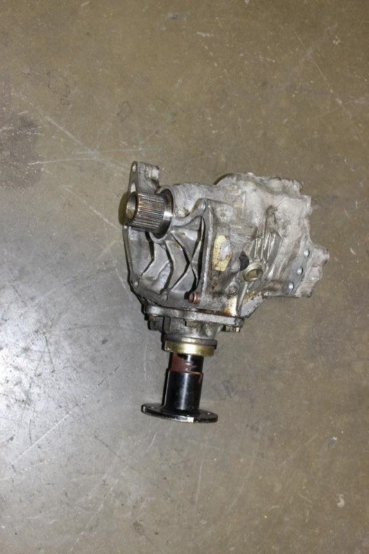 2013 Infiniti JX35 Transfer Case Assembly CVT ID 33100-JP11C OEM