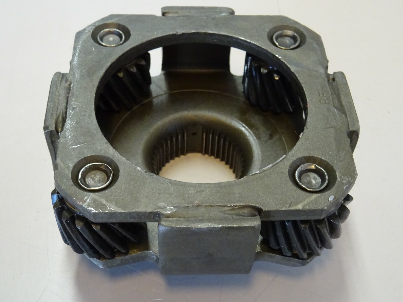 1982-1985 GM BUICK CADILLAC TH325-4L 325-4L TRANSMISSION FRONT PLANETARY