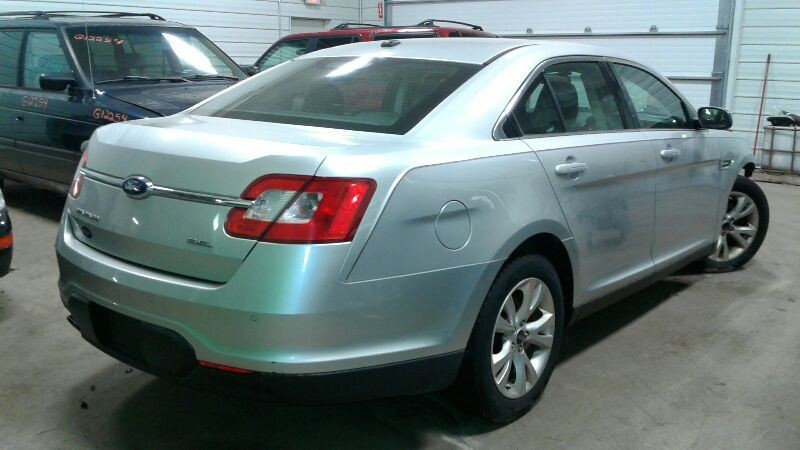 Automatic Transmission From 2010 Ford Taurus AA8P-7000-HA 6F50