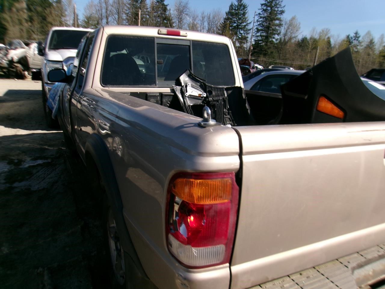 Transfer Case Warner 1354 Electronic Shift ID F87A-AA Fits 98-00 RANGER 32997674