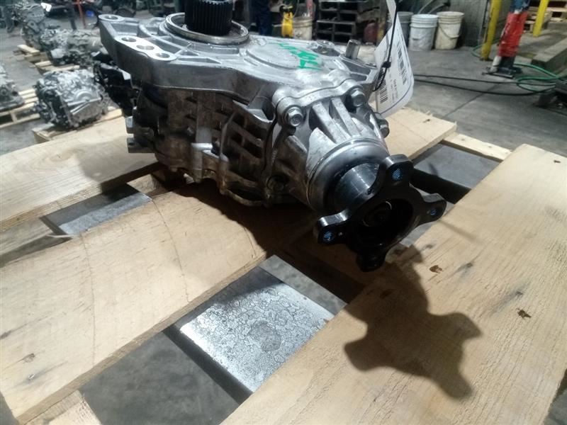 Transfer Case AWD Fits 21-24 K5 3535722