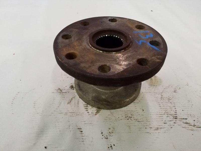 Transfer Case Front Driveshaft Flange Fits 03 04 05 06 07 08 Ford F250 F350
