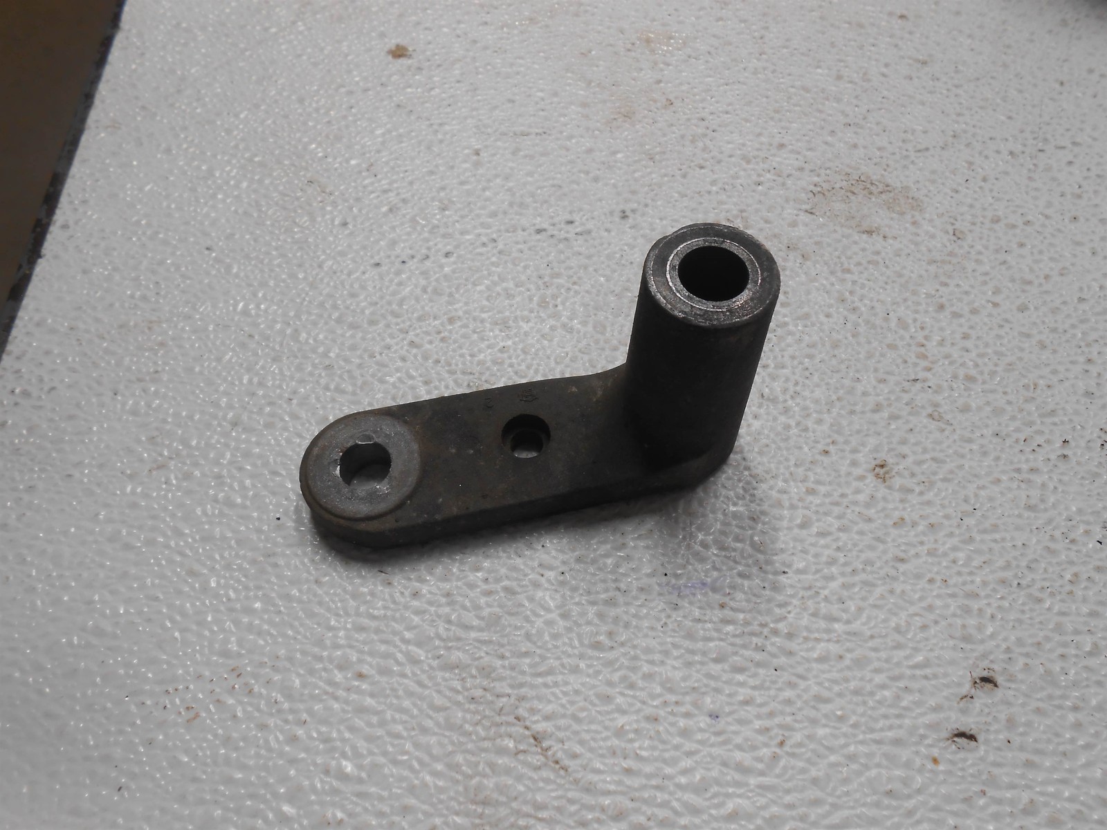 2012 For Explorer Lower Transmission Mount Bracket