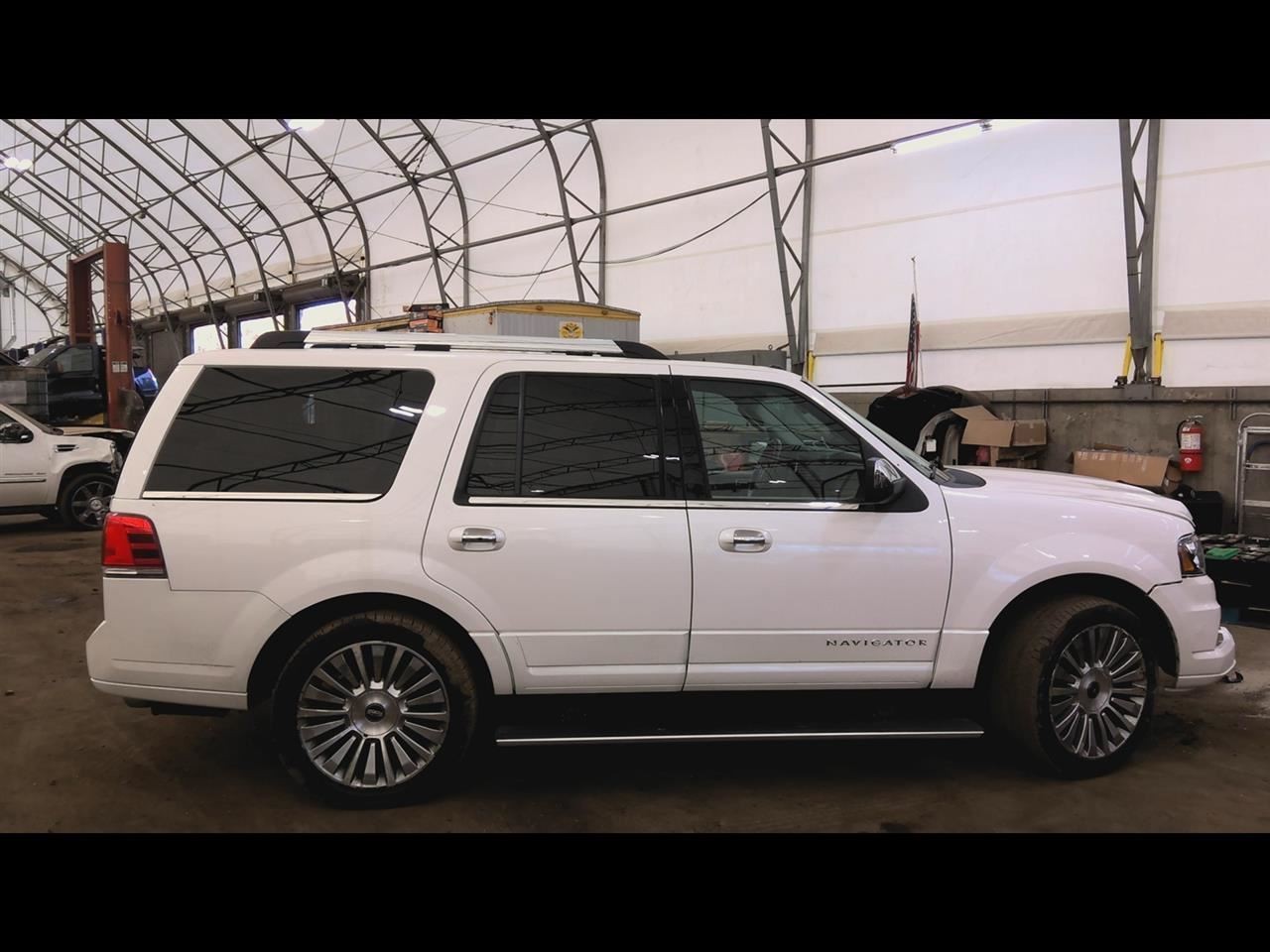 Transfer Case Fits 15-17 NAVIGATOR 6837660