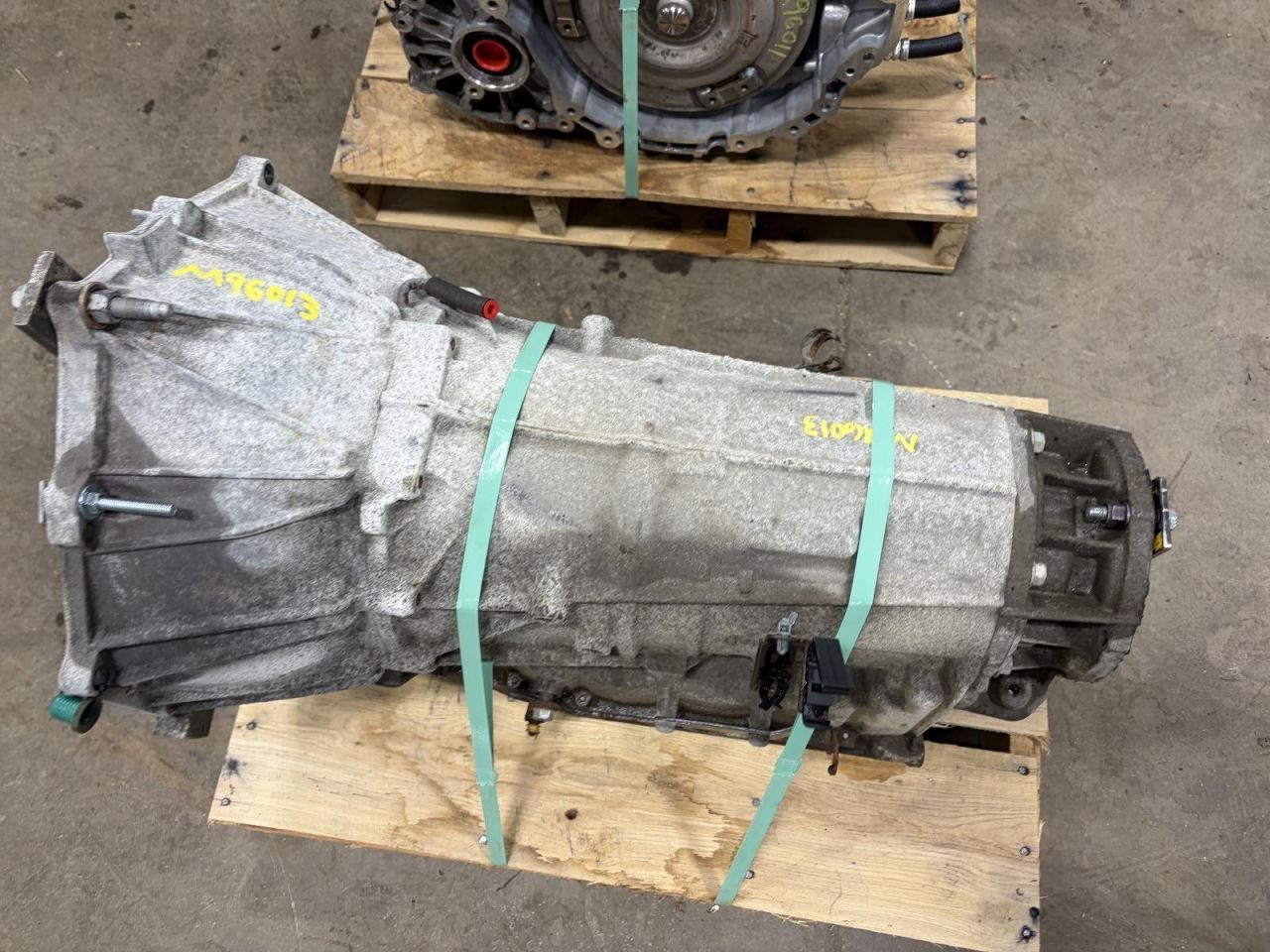 2013 Chevrolet Silverado 1500 Automatic Transmission 5.3L 4X4 134K Miles OEM