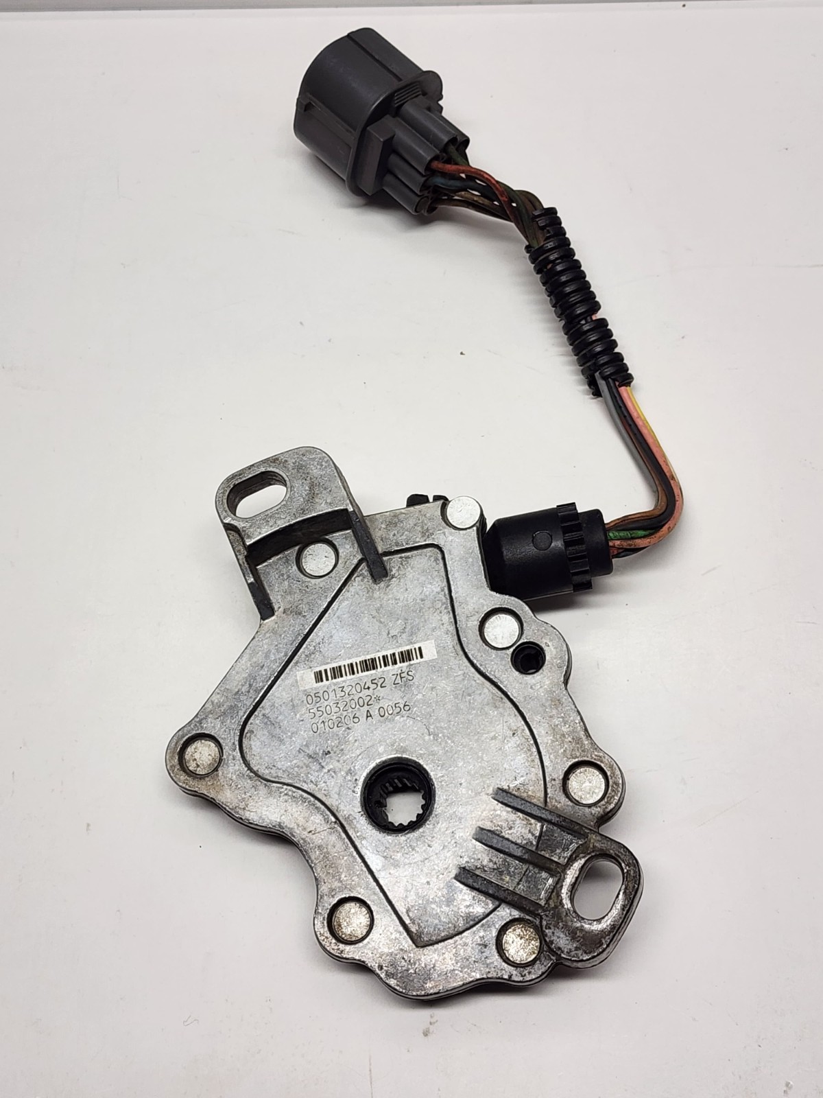 1999-2004 Land Rover Discovery 2 Neutral Safety Switch OEM 0501320452 ZFS