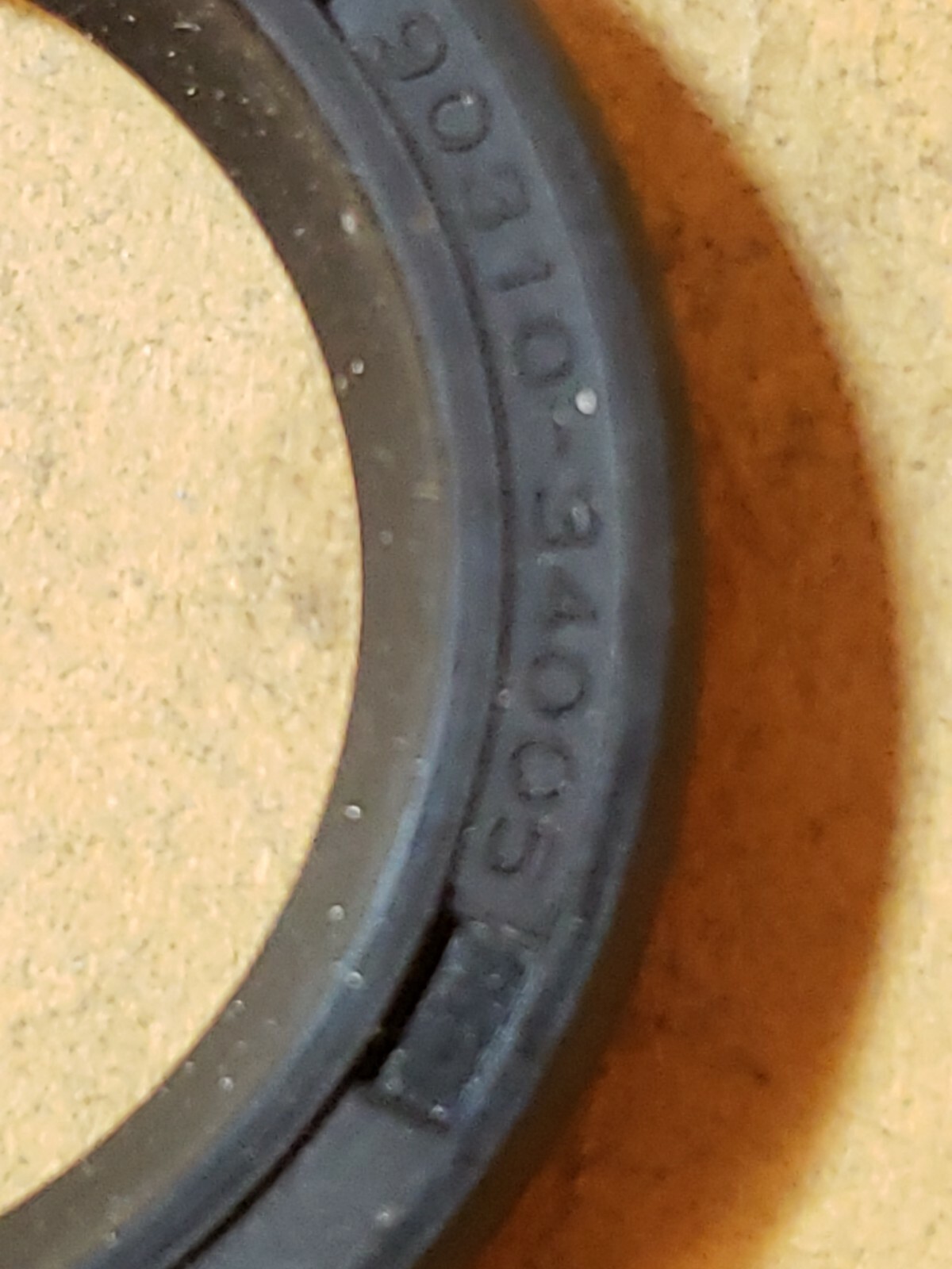 NOS National 710416 Trans Transfer Shaft Seal Front New In The Box! F+S!