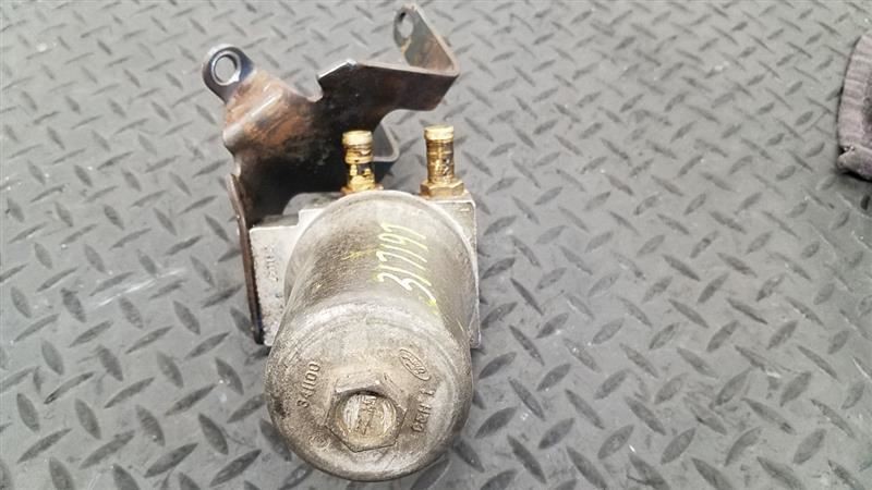 03-04 Ford F250SD F350SD 6.0L Trans Oil Cooler External Filter OEM 4C3Z-7B155-AA