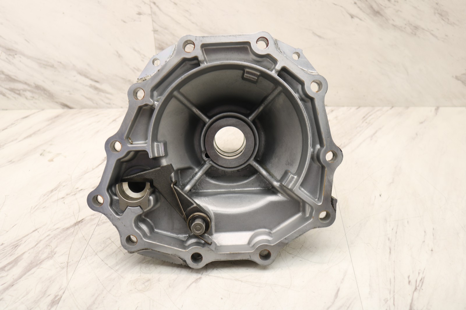 08-20 370Z G37 Q50 Q60 VQ37VHR A/T TAIL SHAFT EXTENSION OUTPUT SHAFT HOUSING OEM