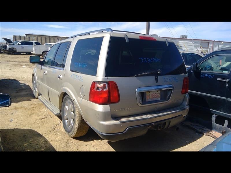 Transfer Case Fits 05 NAVIGATOR 28448568
