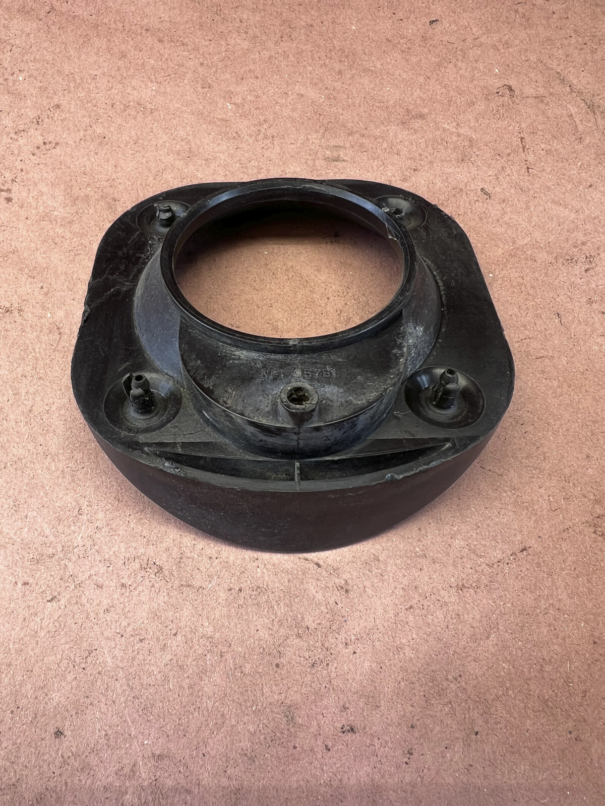 98 HONDA PRELUDE Fuel Filler Tube Grommet Gas Cap Cover Base 97-01