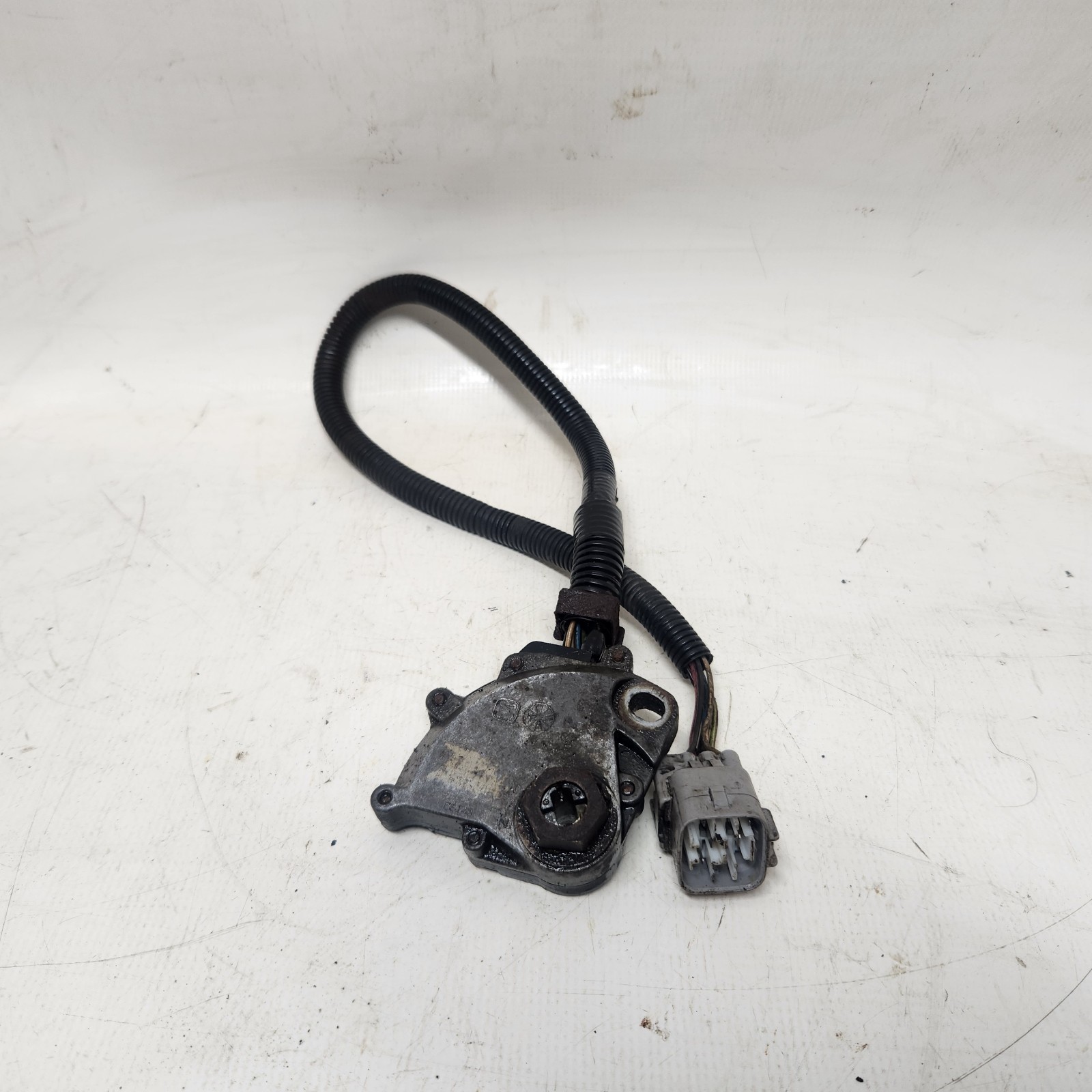 Jeep Cherokee XJ 1997-2001 AW4 OEM Transmission Neutral Safety Switch