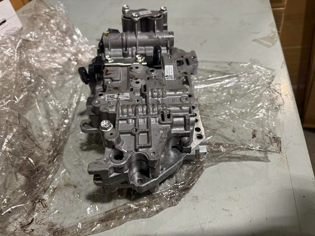 U660E Transmission Valve Body 2011-2016 for Toyota Sienna OEM