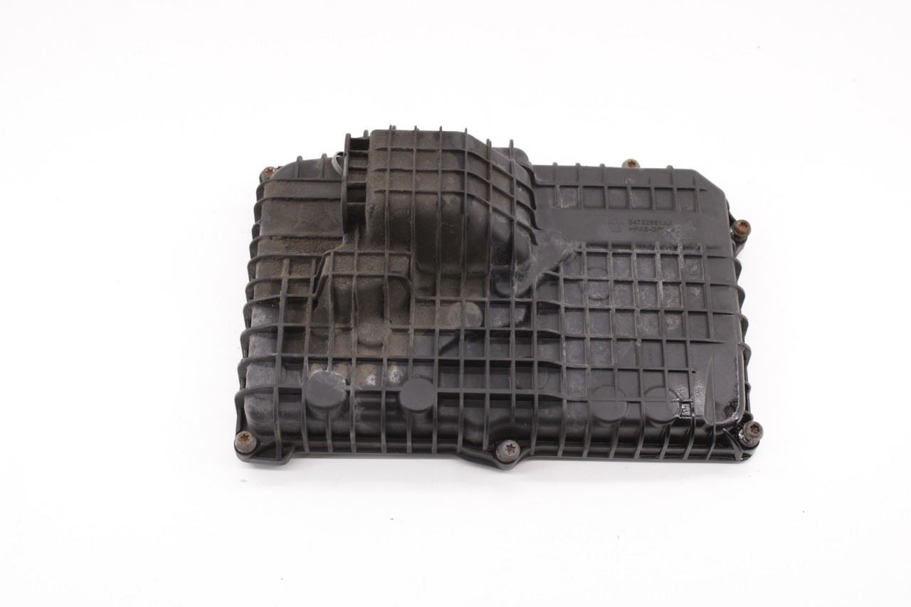 2014-2022 Jeep Cherokee Limited 3.2L Automatic Transmission Oil Pan 04752951AA