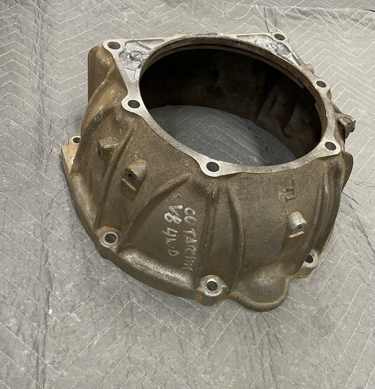 OEM TOYOTA LAND CRUISER SEQUOIA TUNDRA 2UZFE A343F 4.7 V8 TRANSMISSION HOUSING