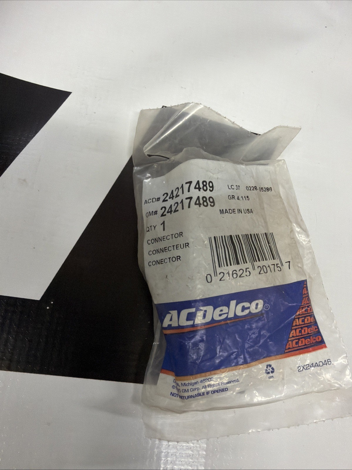 NEW OEM GM 24217489 Automatic Transmission Electrical Connector O-Ring Assembly