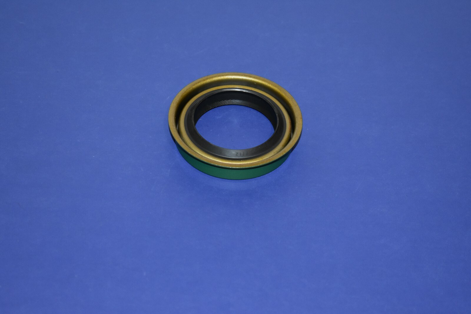 GM 4L80E 4L85E MN8 Hydramatic Automatic Transmission Rear Housing Oil Seal 2.7″