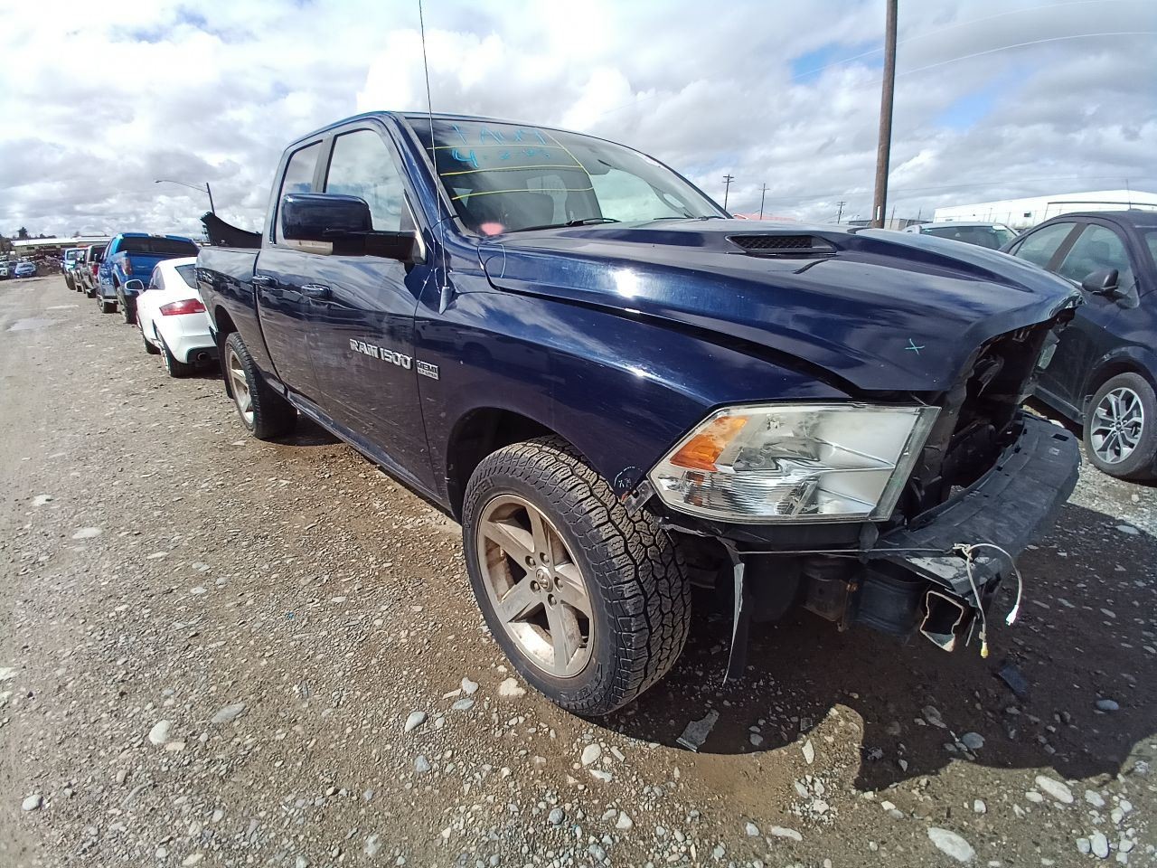 Automatic Transmission 147,697 Miles from 2012 Dodge Ram 1500 4×4 5.7L 11947630