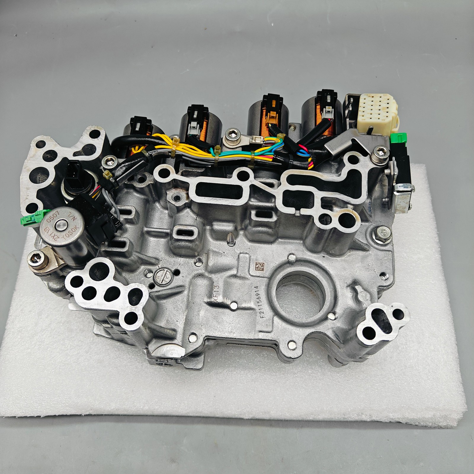 RE0F11A JF015E CVT Transmission Valve Body For Nissan Versa Sentra Note 2013-15