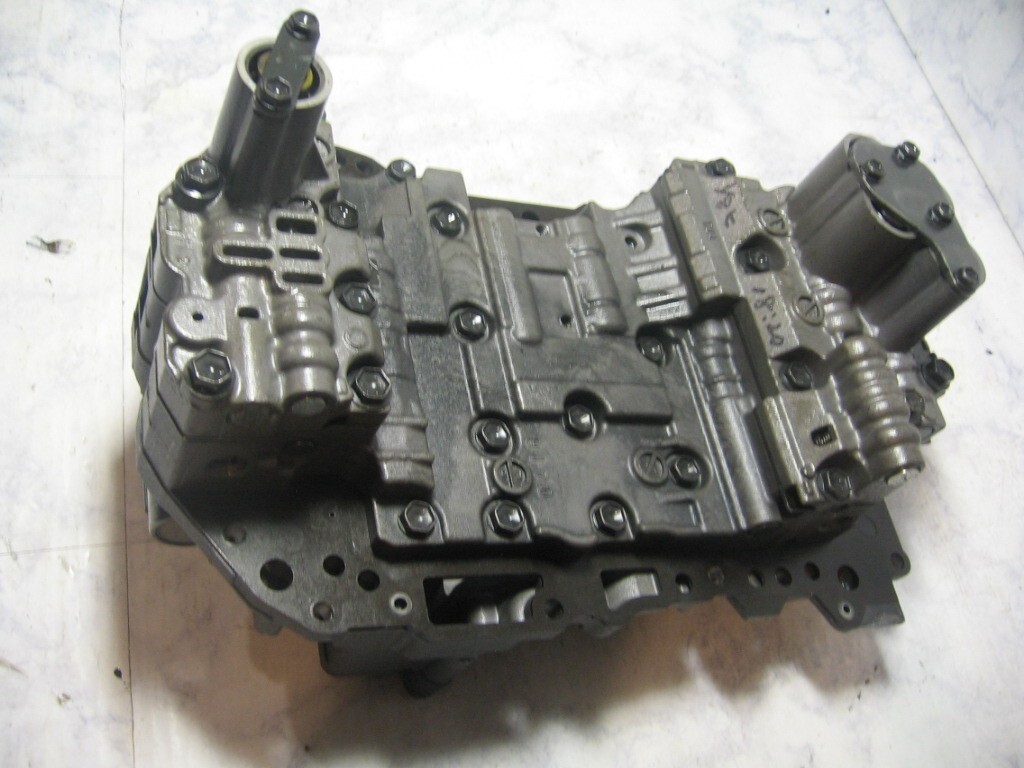 2007 VW JETTA GOLF BEETLE 09G TF60-SN TRANSMISSION VALVE BODY casting 9173 T6