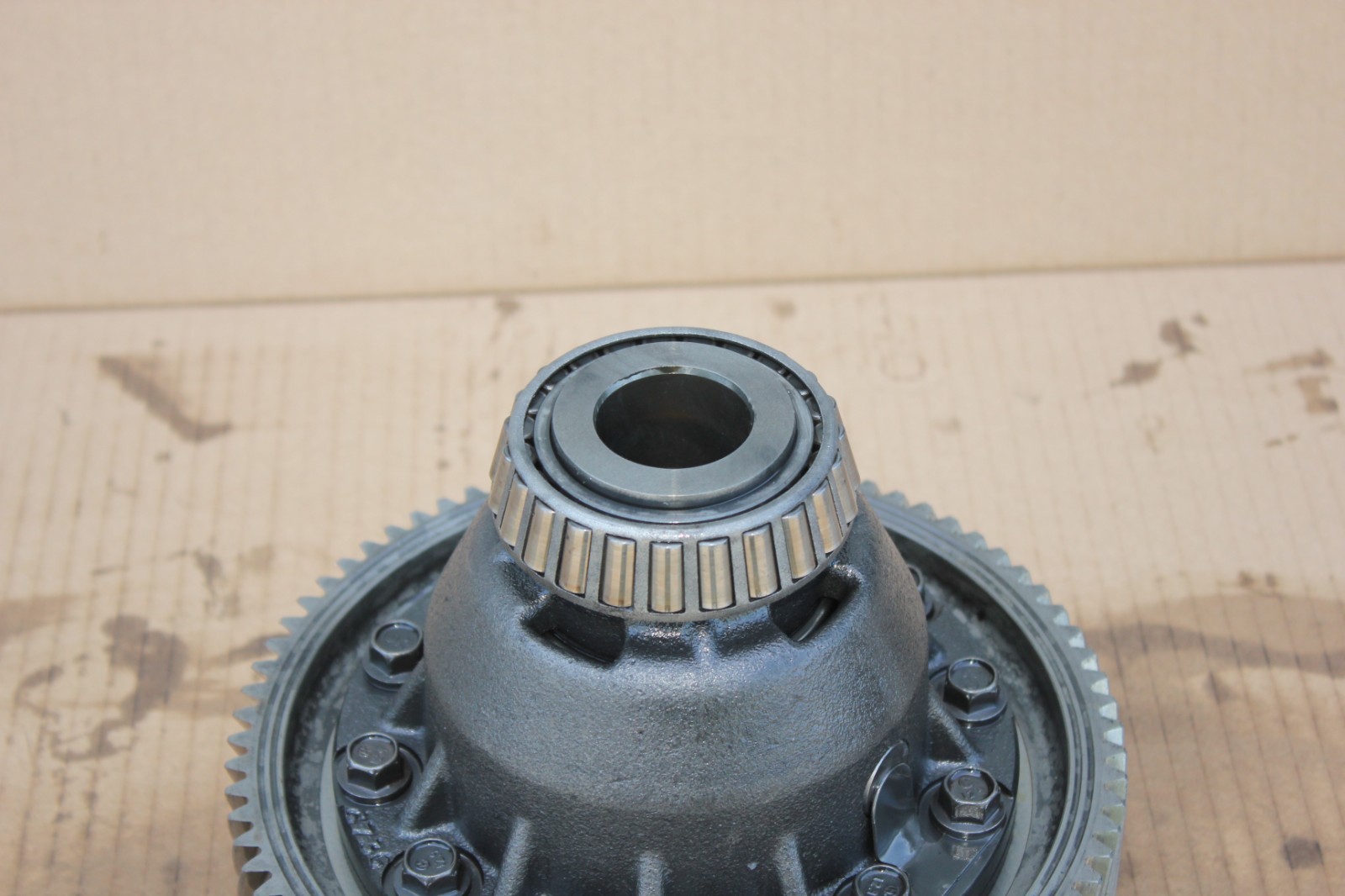 Differential 2WD 62TE [without helical gear] 5078737AA 5078728AA 5078877AA