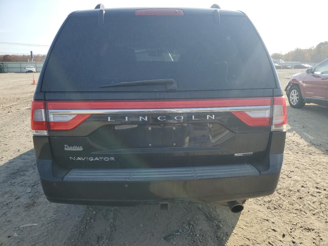 Transfer Case Fits 15-17 NAVIGATOR 5575019