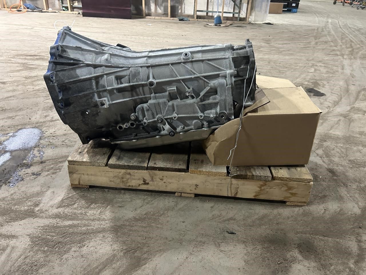 2021 CHEVROLET SILVRDO15 OEM 10 Speed Automatic Transmission 44K Miles