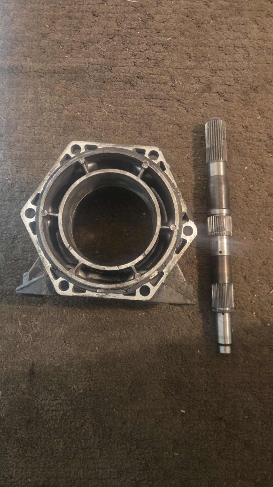 4L60E Extension Housing And Output Shaft – 4WD (1997-2014) –