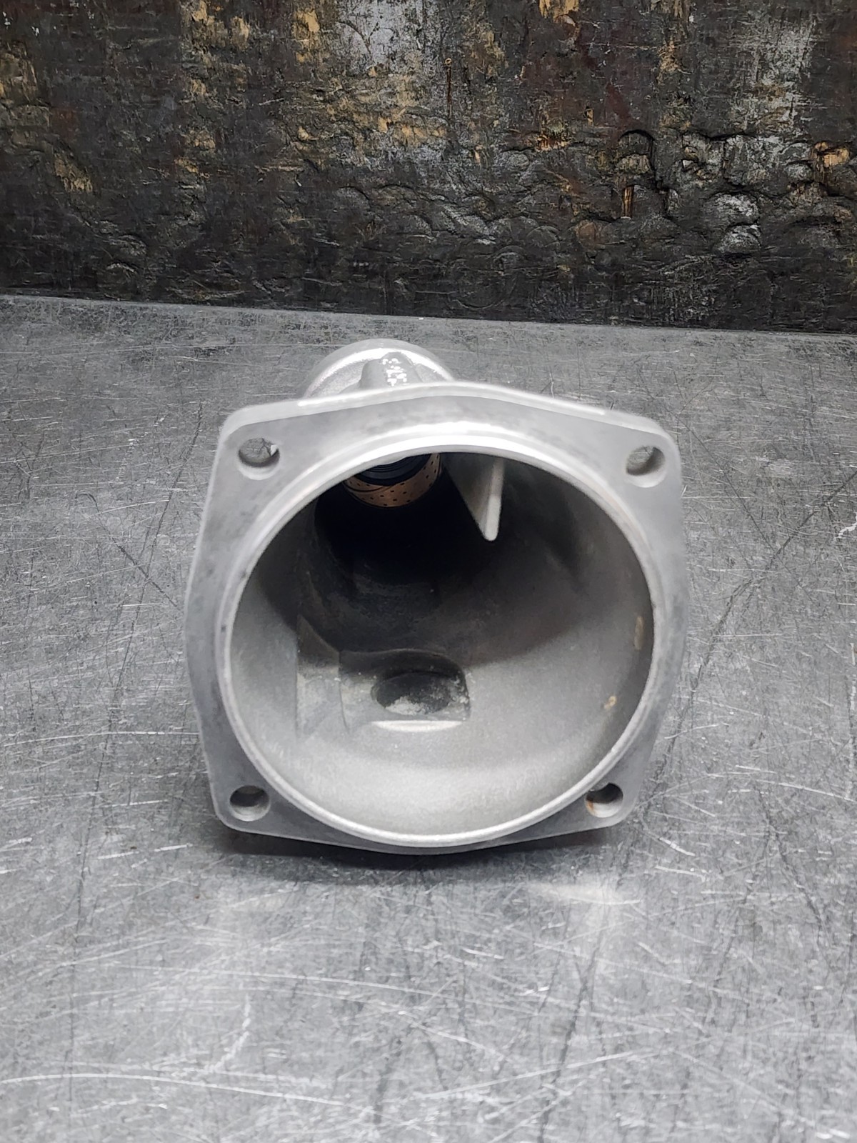 700R4 4L60E TRANSMISSION EXTENSION HOUSING 4 BOLT USE SPEED SENSOR CAST 24202526