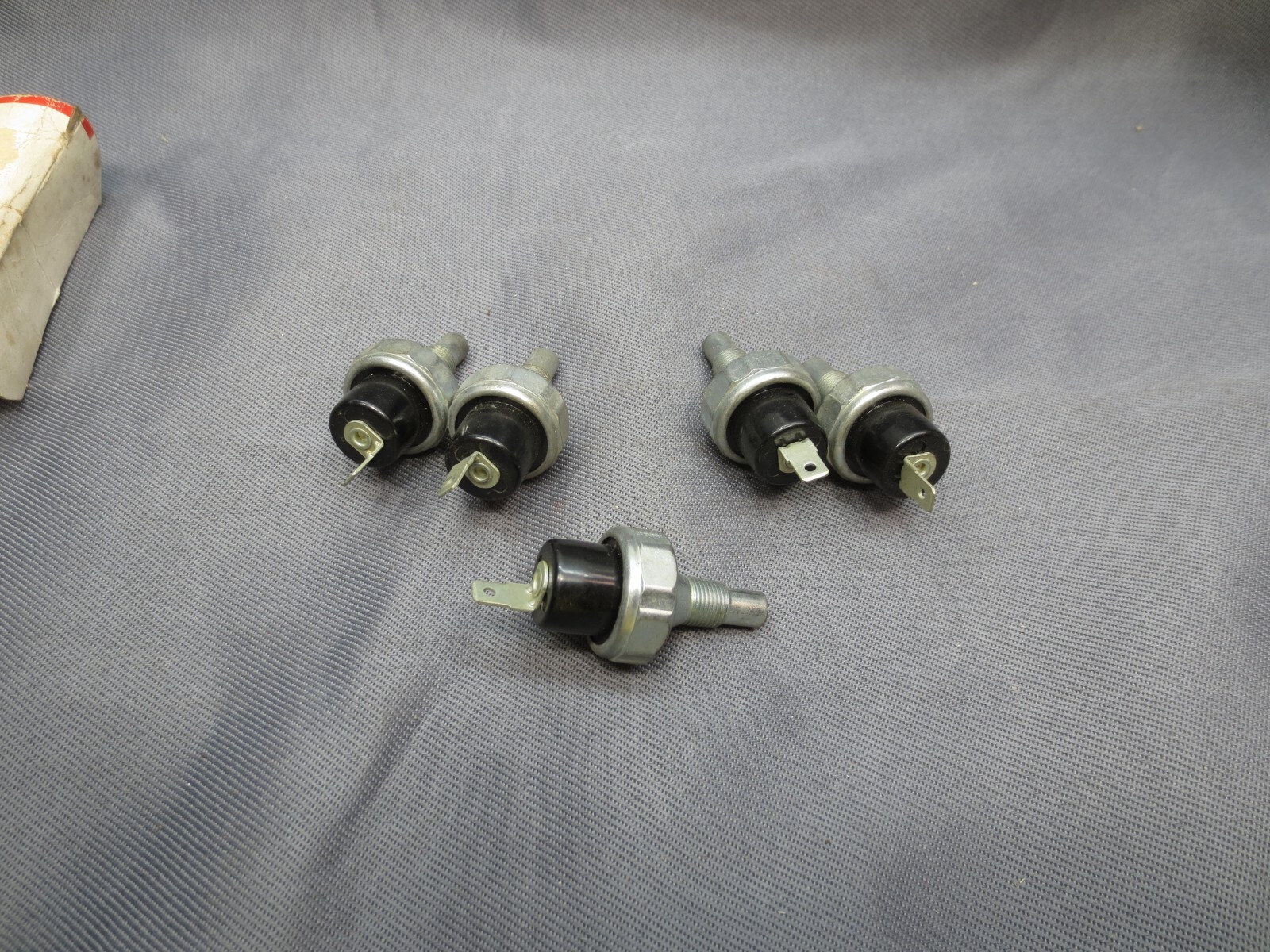 Excel Oil Pressure Switch For GM Turbo 350 Transmission Box of 5 New Old Stock