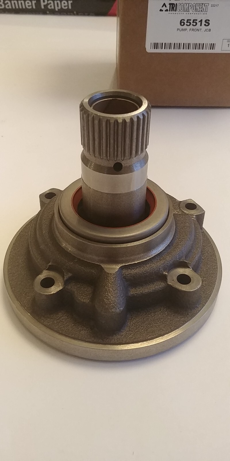 Pump, JCB 3C 3CX 3D 3DS 4C 926 520, 29 shaft teeth, 04/500217