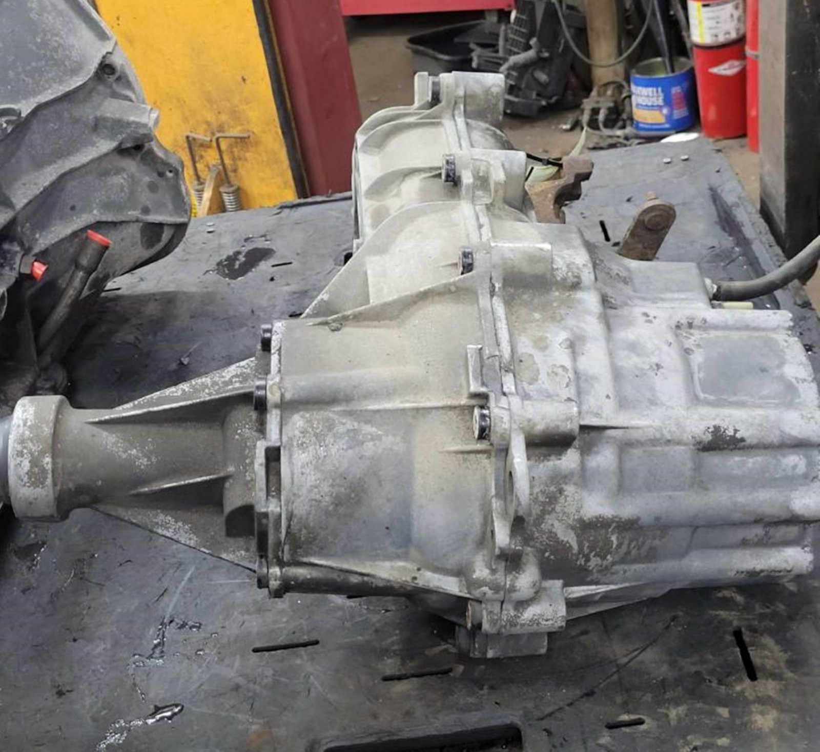 1992-1997 Ford F150 F250 F350 Transfer Case Warner 1356 Manual Shift