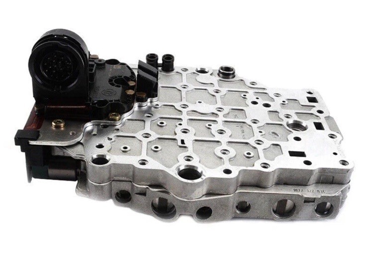 CFT30 Valve Body w/ TCM FD-3330 5F9Z-7A100-YRM Ford Freestyle Five Hundred
