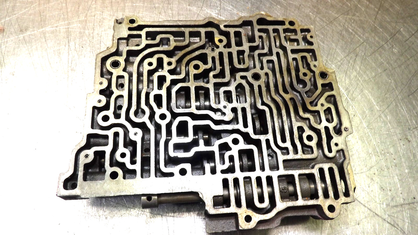 GM 2004R Automatic Transmission ” Valve Body ” Builder or Parts